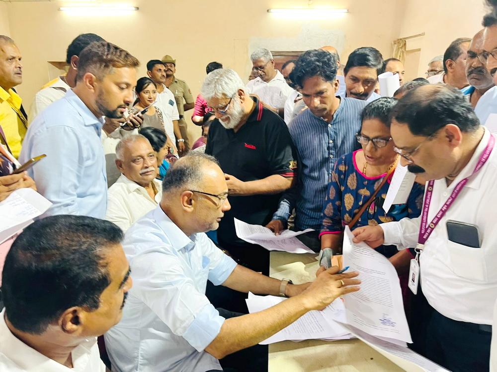 ಕಿನ್ನಿಗೋಳಿ : ಉಸ್ತುವಾರಿ ಸಚಿವರಿಂದ ಸಾರ್ವಜನಿಕ ಅಹವಾಲು ಸ್ವೀಕಾರ